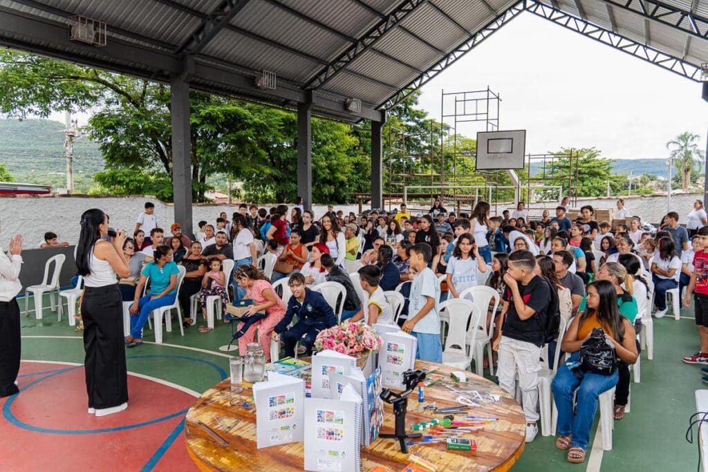 Escola Santo Agostinho abre ano letivo com recep&ccedil;&atilde;o especial - Escola Santo Agostinho abre ano letivo com recepcao especial 10
