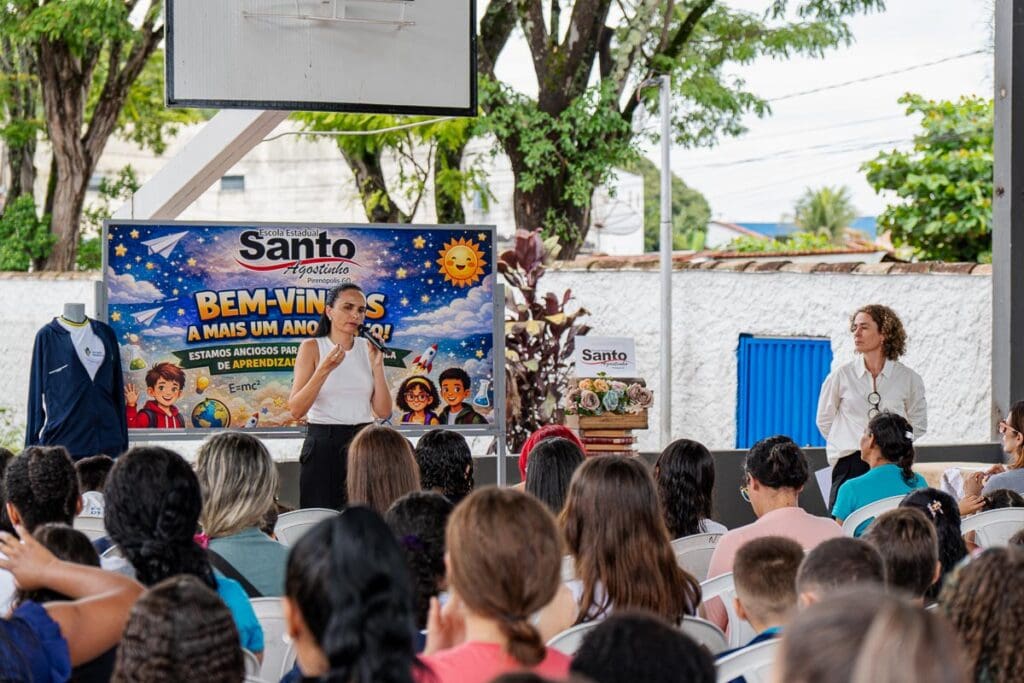 Escola Santo Agostinho abre ano letivo com recep&ccedil;&atilde;o especial - Escola Santo Agostinho abre ano letivo com recepcao especial 12