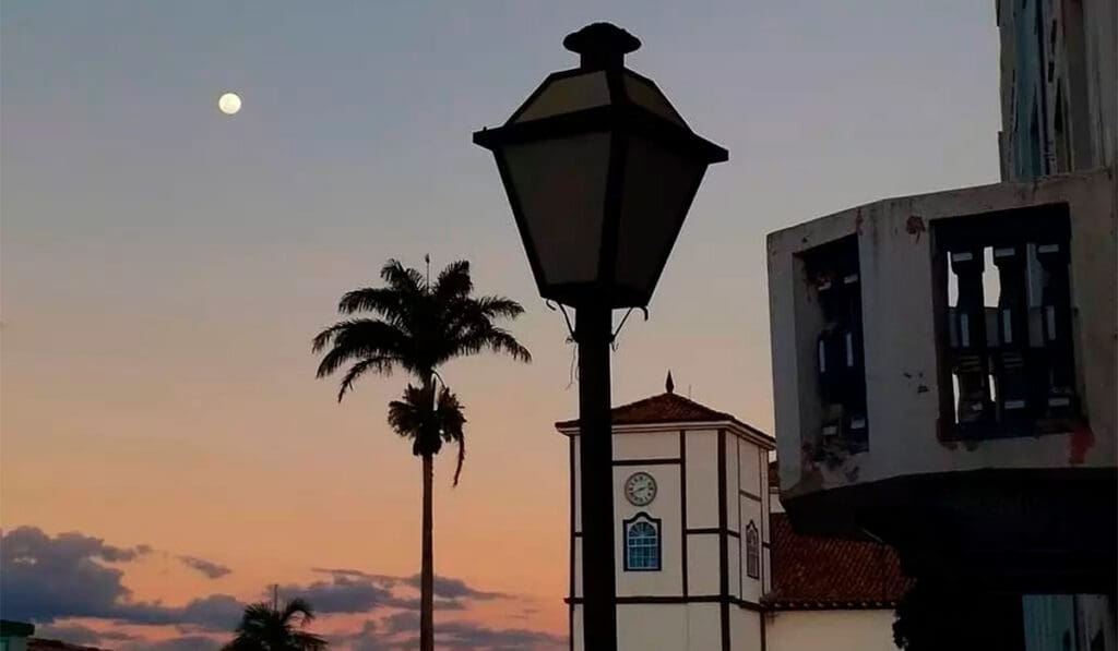 Descubra 5 Airbnbs em Piri no Centro Histórico para sua Próxima Viagem