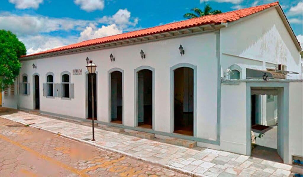 Comarca de Pirenópolis suspende atendimento por 30 dias