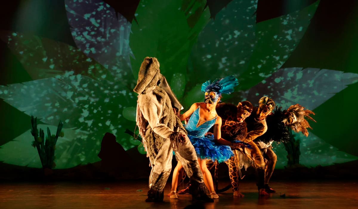Espetáculo Cerrado Mundo Mágico no Teatro de Pirenópolis