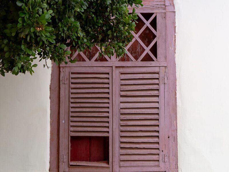 Janela antiga em Pirenópolis