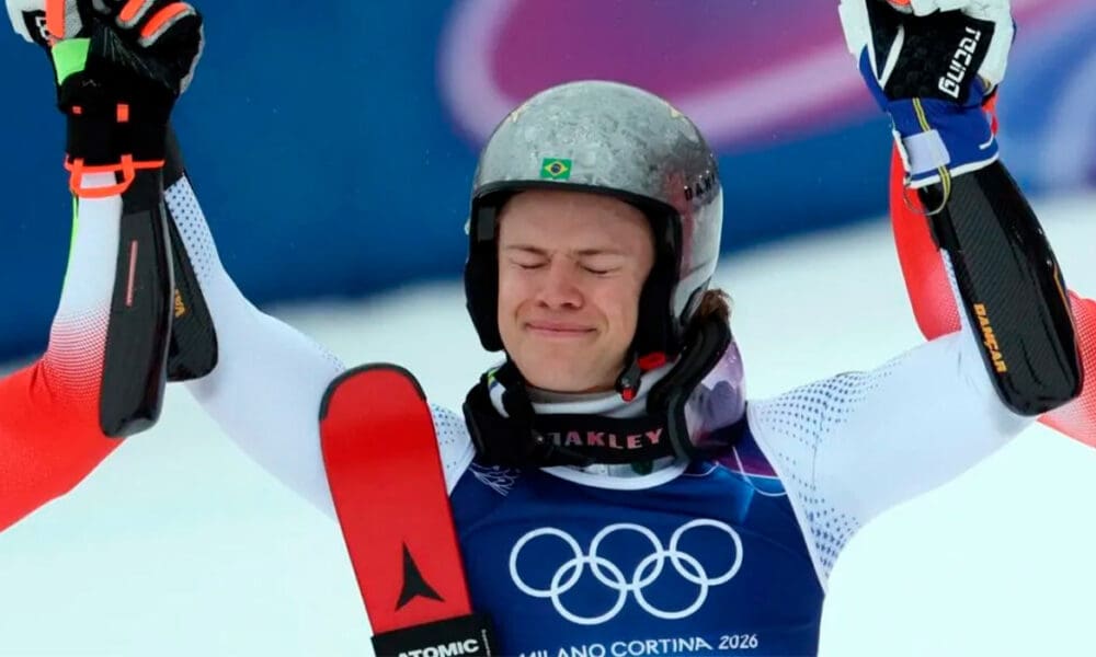 Primeira medalha Brasil inverno: Lucas pinheiro ouro histórico