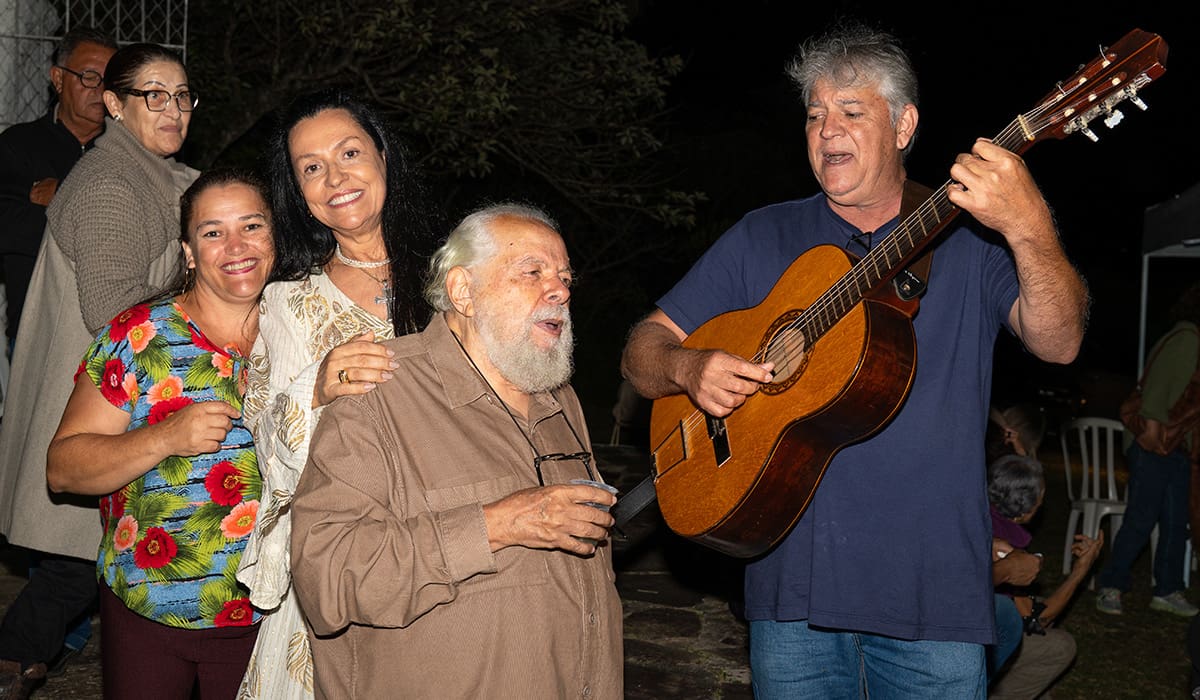 Romaria dos Pireneus realiza quinta missa do centenário