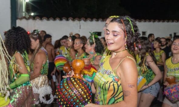 A cidade de Pirenópolis segue pulsando com atividades ao longo de todo o domingo.