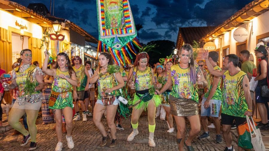 Bloco Zazaricando ontem, 14, no carnaval de Piri. Foto: Yan Damaceno @retratos_do_rosario