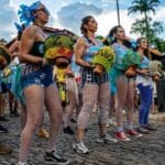 Carnaval em Pirenópolis 2026: o que levar para os blocos?