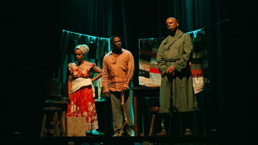 Teatro e dança encerram o mês com emoção