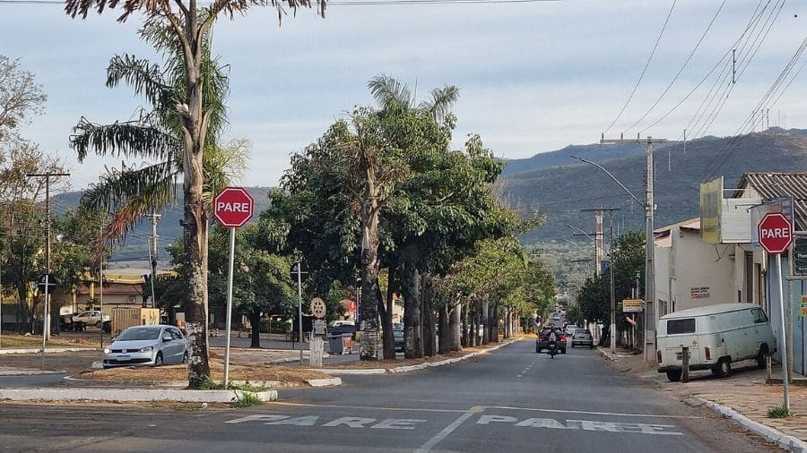 Avenida Benjamin Constant, uma das vias mais movimentadas da cidade hist&oacute;rica