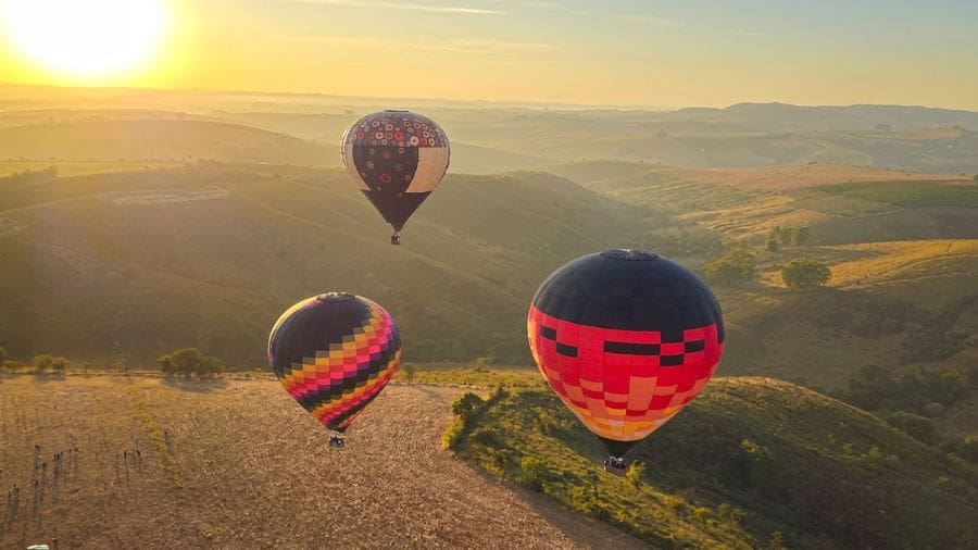 Balonismo em Pirenópolis ganha destaque em ação da ANAC