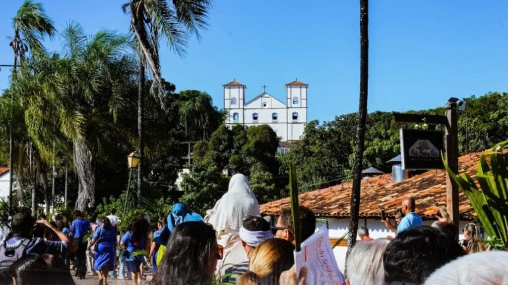Já no domingo, 29 de março, ocorreu um dos momentos mais tradicionais da Semana Santa em Pirenópolis: a Procissão de Ramos