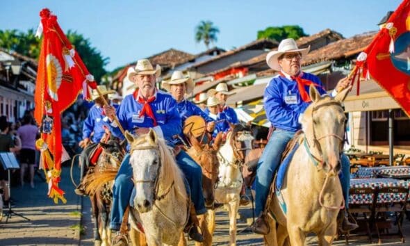 Festa do Divino começa 5 de abril em Pirenópolis