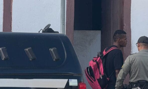 Homem que tentou roubar supermercado volta às ruas de Pirenópolis