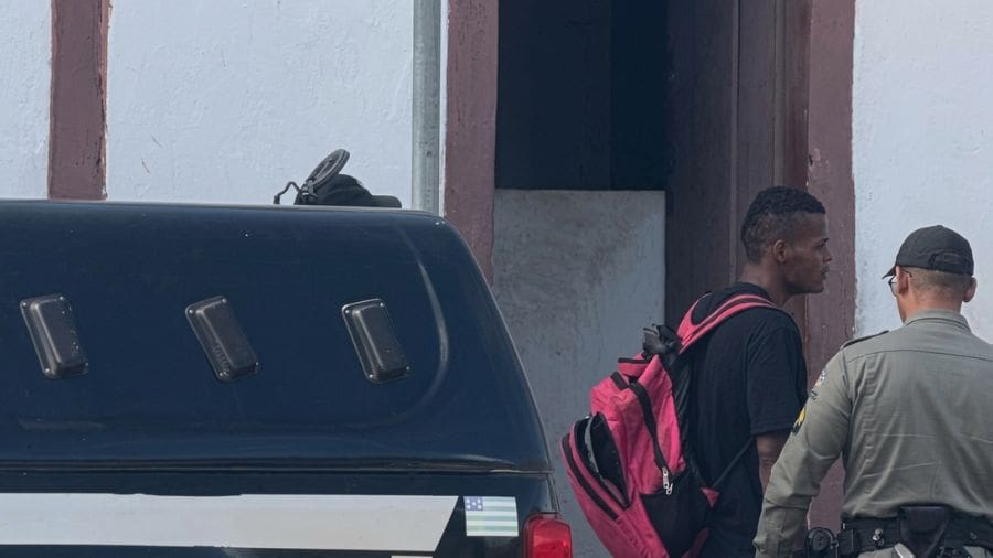 Homem que tentou roubar supermercado volta às ruas de Pirenópolis