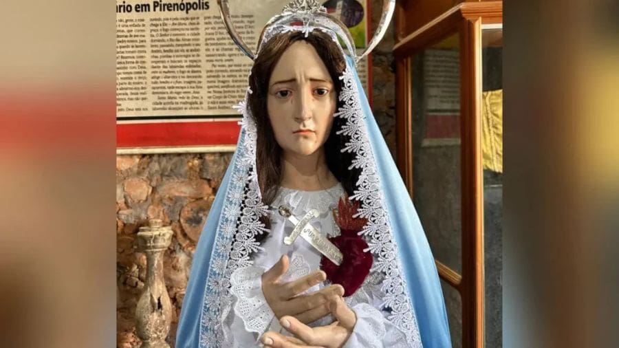 Restauração de imagem de Nossa Senhora tem novo capítulo