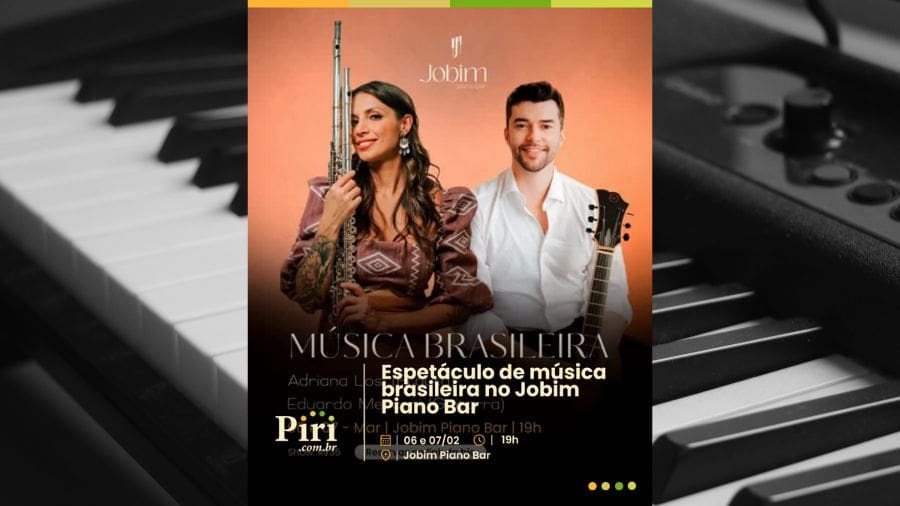 Música brasileira no Jobim Piano Bar com flauta e guitarra