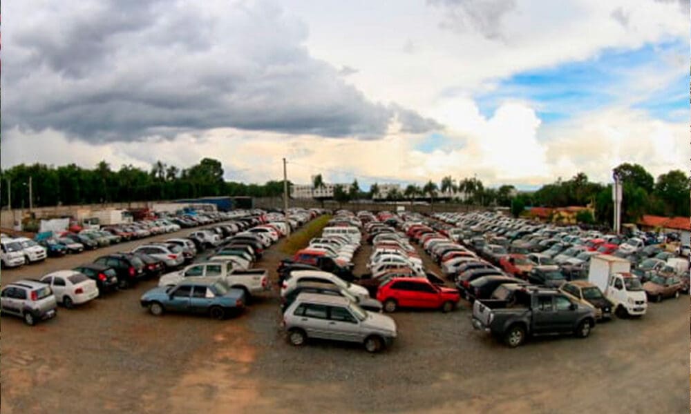Detran GO reforça canais sobre leilões de veículos