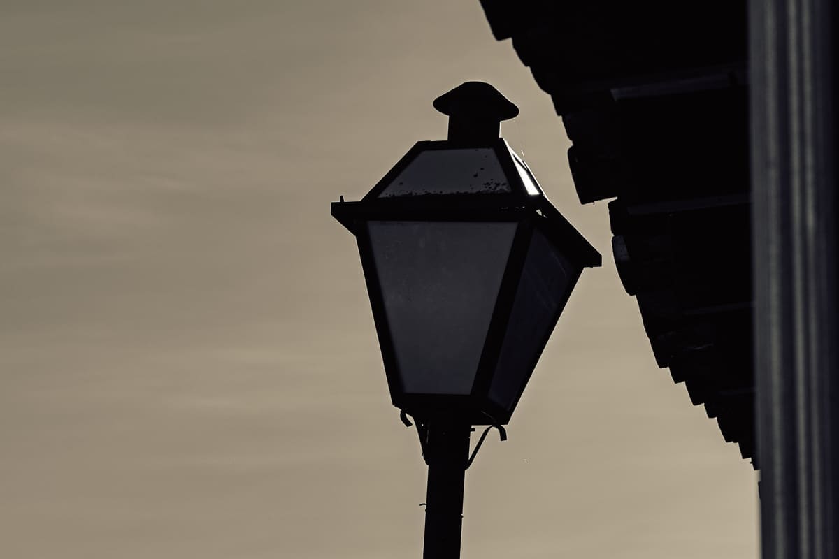 Poste colonial em Pirenópolis revela identidade urbana
