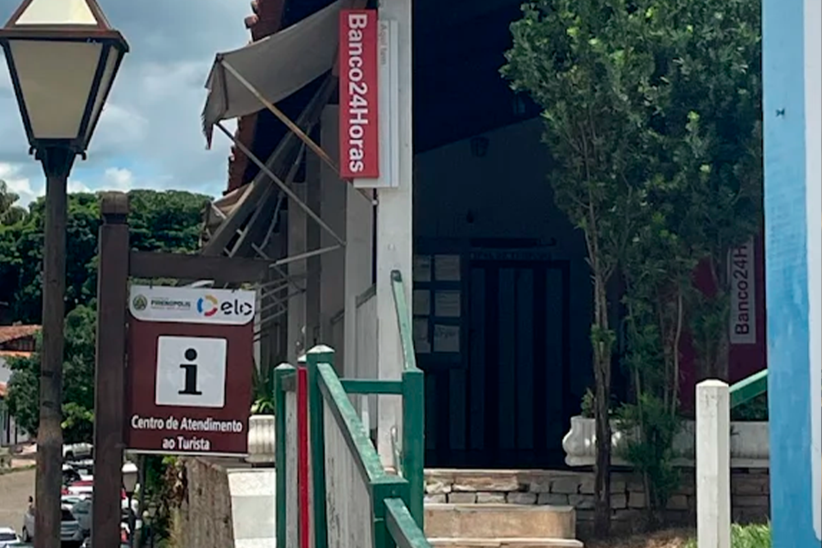 CAT de Pirenópolis ajuda turistas a explorar a cidade