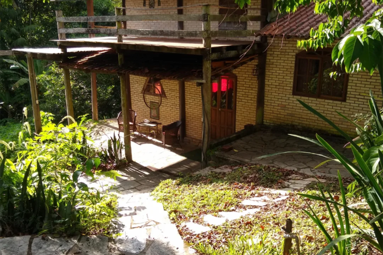 Casa do Vale Dourado em Pirenópolis: refúgio no Cerrado