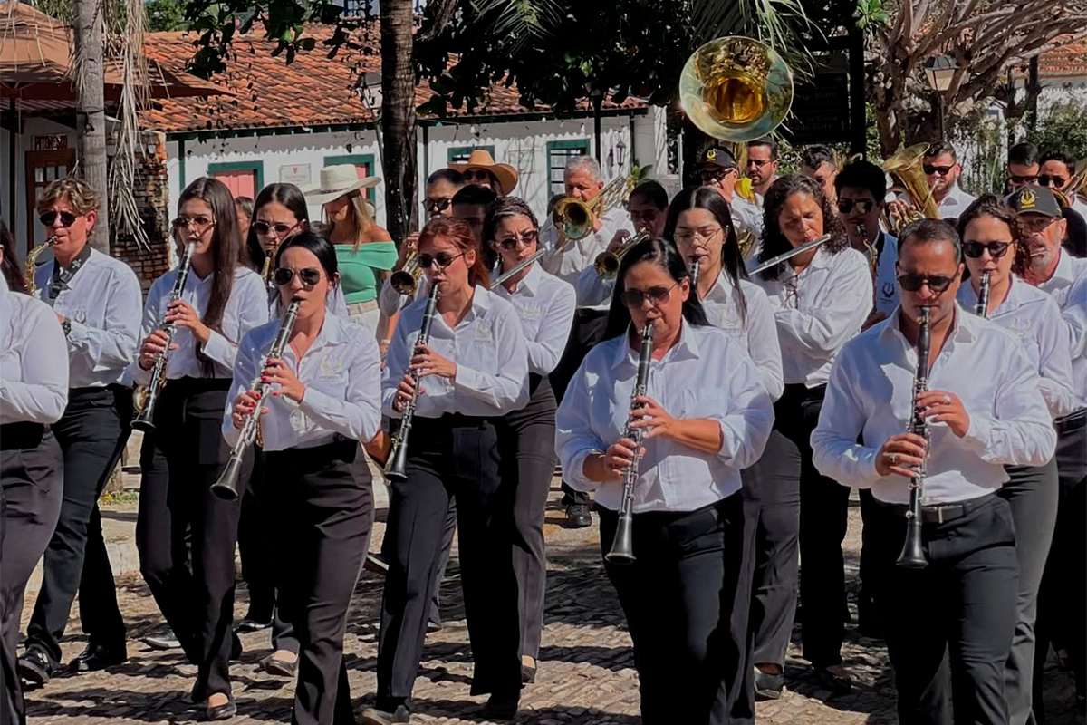 Banda Phoenix atinge marco histórico de 100 apresentações em Pirenópolis Banda Phoenix atinge marco histórico de 100 apresentações em Pirenópolis