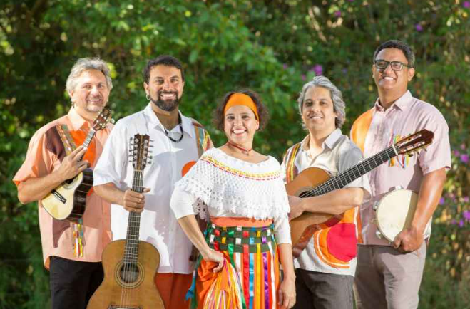 Camerata Caipira leva música e educação ambiental a escolas de Pirenópolis Camerata Caipira leva música e educação ambiental a escolas de Pirenópolis
